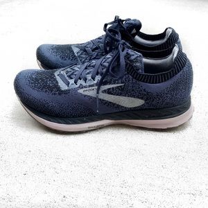 Brooks Bedlam Black Rose